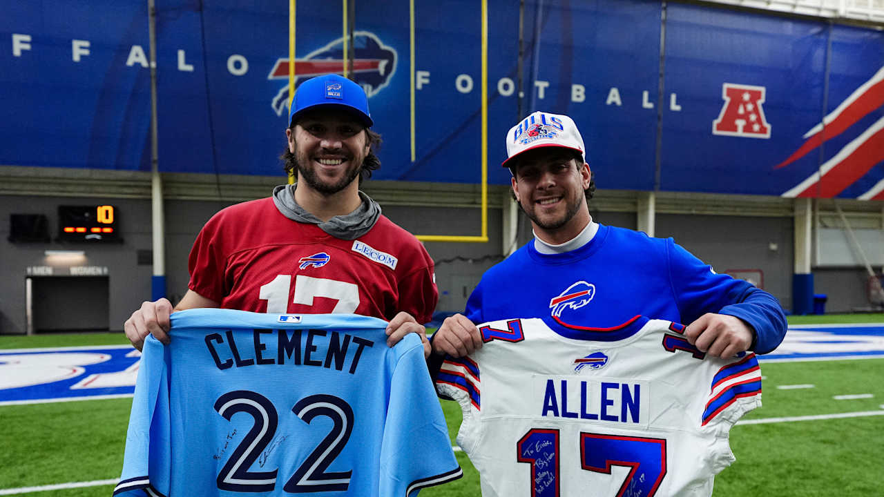 Toronto Blue Jays infielder Ernie Clement Meets Josh Allen & Takes Tour of New Highmark Stadium - Buffalo Bills Home | Buffalo Bills - buffalobills.com