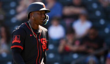 Pirates claim former top prospect from Giants