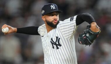 Mets agree to contract with free agent reliever Devin Williams, AP source says - WSB-TV Channel 2