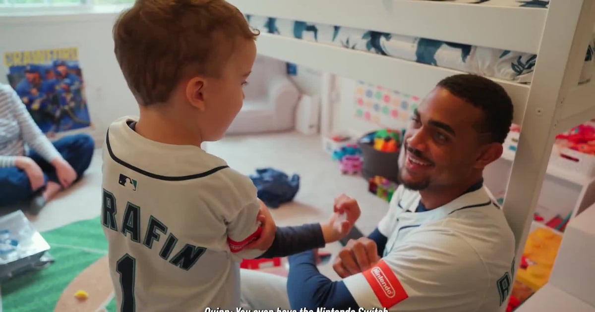 Julio Rodriguez surprises 5-year-old fan with Nintendo Switch 2 and house visit – KIRO 7 News Seattle