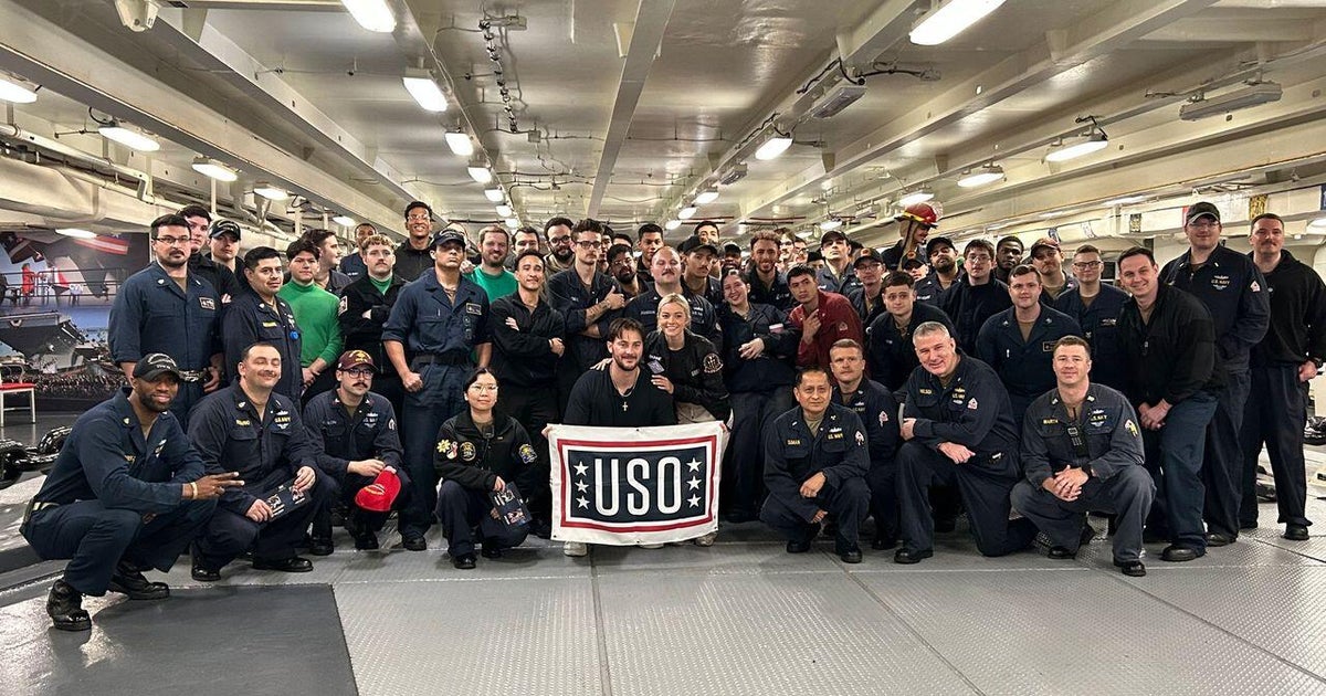 Paul Skenes and Livvy Dunne join USO Tour to meet with sailors at sea