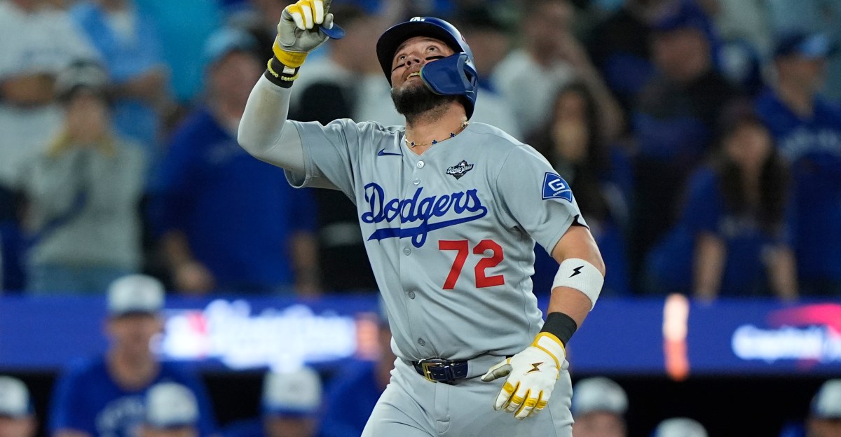 Dodgers news: Miguel Rojas contract 1 year, $5.5 million