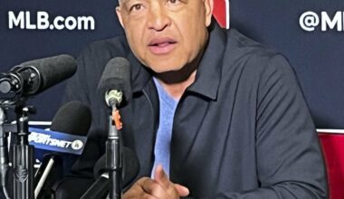 Dodgers skipper Roberts prefers Ohtani to avoid pitching at WBC