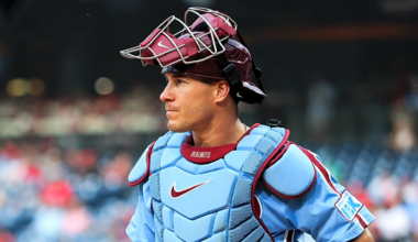 Philadelphia Phillies Re-sign J.T. Realmuto