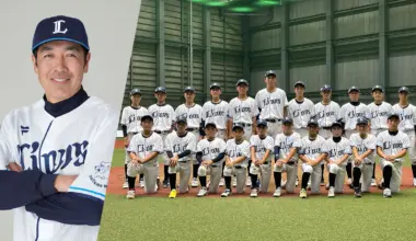 Manager Tomoki Hoshino (left) and 2025 Saitama Seibu Lions Junior (right) ©SEIBU Lions