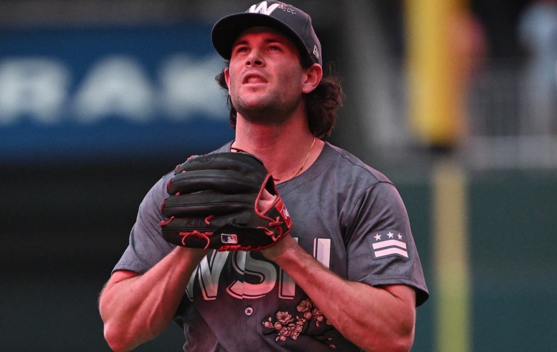 Kyle Finnegan looking on