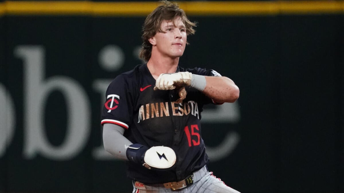 Head-to-head points mock draft analysis for 2026