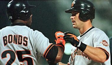 Hall of Fame welcomes Kent, keeps Bonds, Clemens locked out