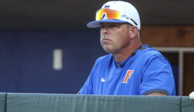 Gators coach Kevin O'Sullivan returns from leave of absence