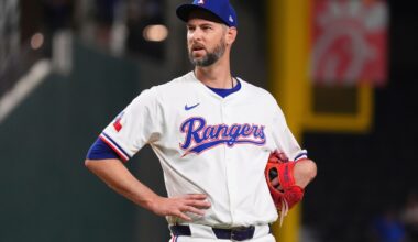 Texas Rangers re-sign reliever Chris Martin to $4 million, 1-year contract