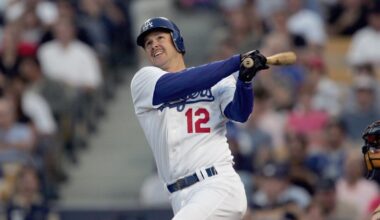 Former Dodgers, Giants slugger Jeff Kent voted into Hall of Fame