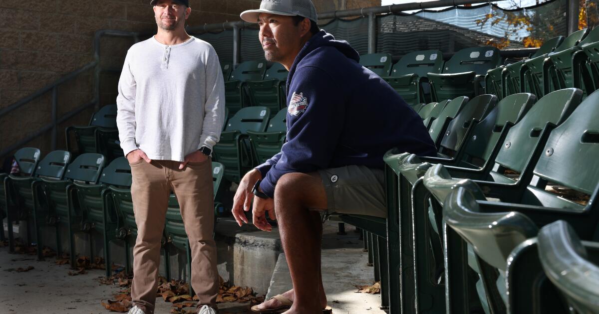 Angels manager helped former Fullerton teammate recover after tragedy