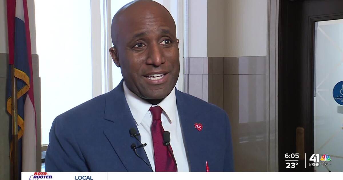 KCMO Mayor Quinton Lucas says he hopes Royals build downtown ballpark