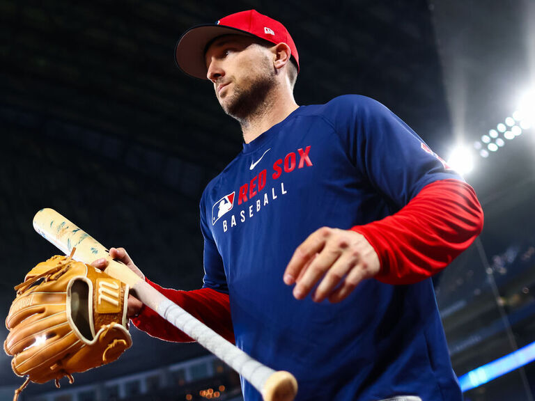 Report: Blue Jays have spoken to Boras about Bregman