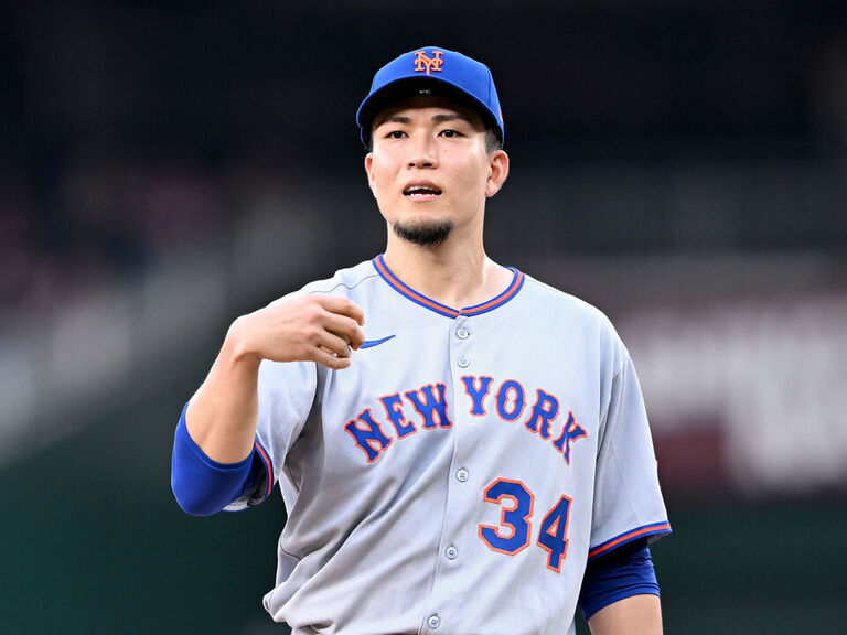 Report: Mets' Senga prefers to stay instead of getting traded