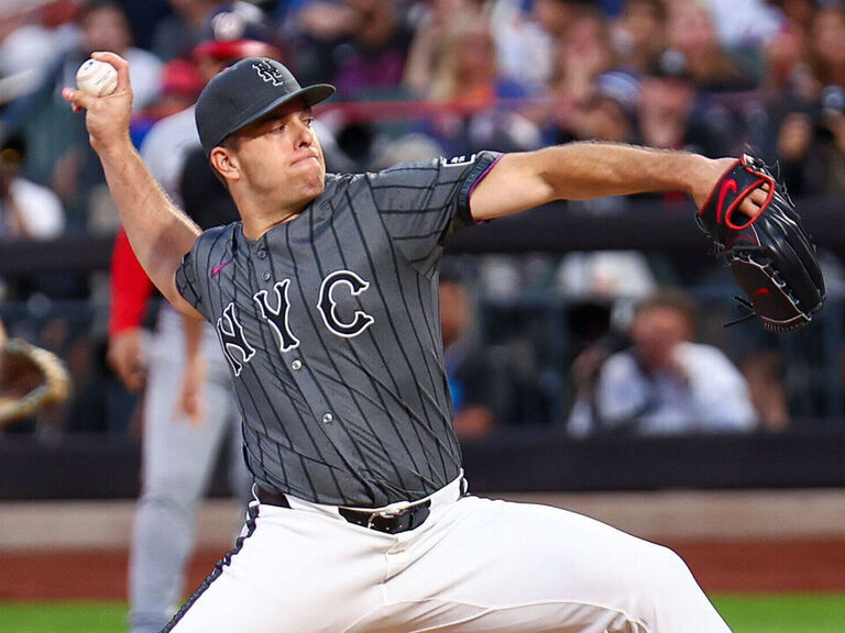 Report: Orioles, Helsley agree to 2-year, $28M deal