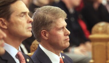 Chiefs' move to Kansas leaves Missouri fans heartbroken over another NFL franchise leaving