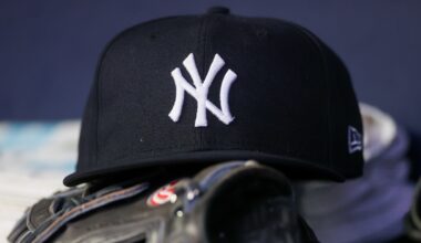 A Yankees hat