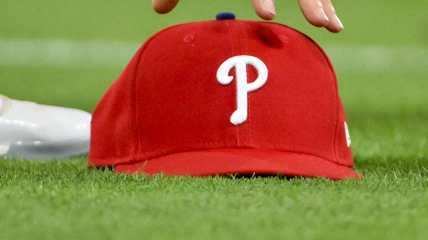 Rays' Ideal Target in Free Agency Predicted to Sign Multi-Year Deal With Phillies
