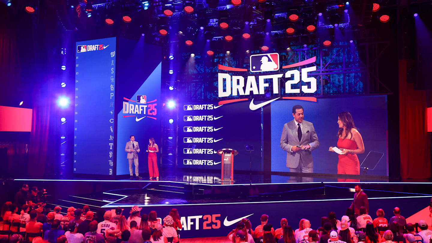 Jul 13, 2025; Atlanta, GA, USA; Journalists Robert Flores and Greer Howard host the MLB Draft at The Coca-Cola Roxy. Mandatory Credit: Brett Davis-Imagn Images