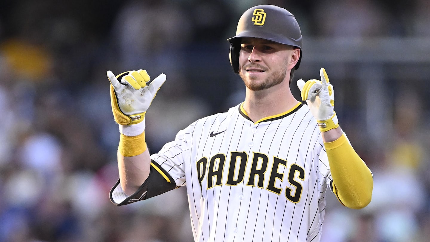 Sep 27, 2025; San Diego, California, USA; San Diego Padres first baseman Ryan O'Hearn (32) gestures after hitting a double during the second inning against the Arizona Diamondbacks at Petco Park. Mandatory Credit: Denis Poroy-Imagn Images