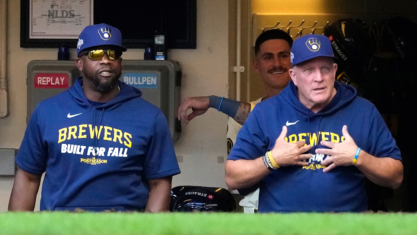 Division Series - Chicago Cubs v Milwaukee Brewers - Game One