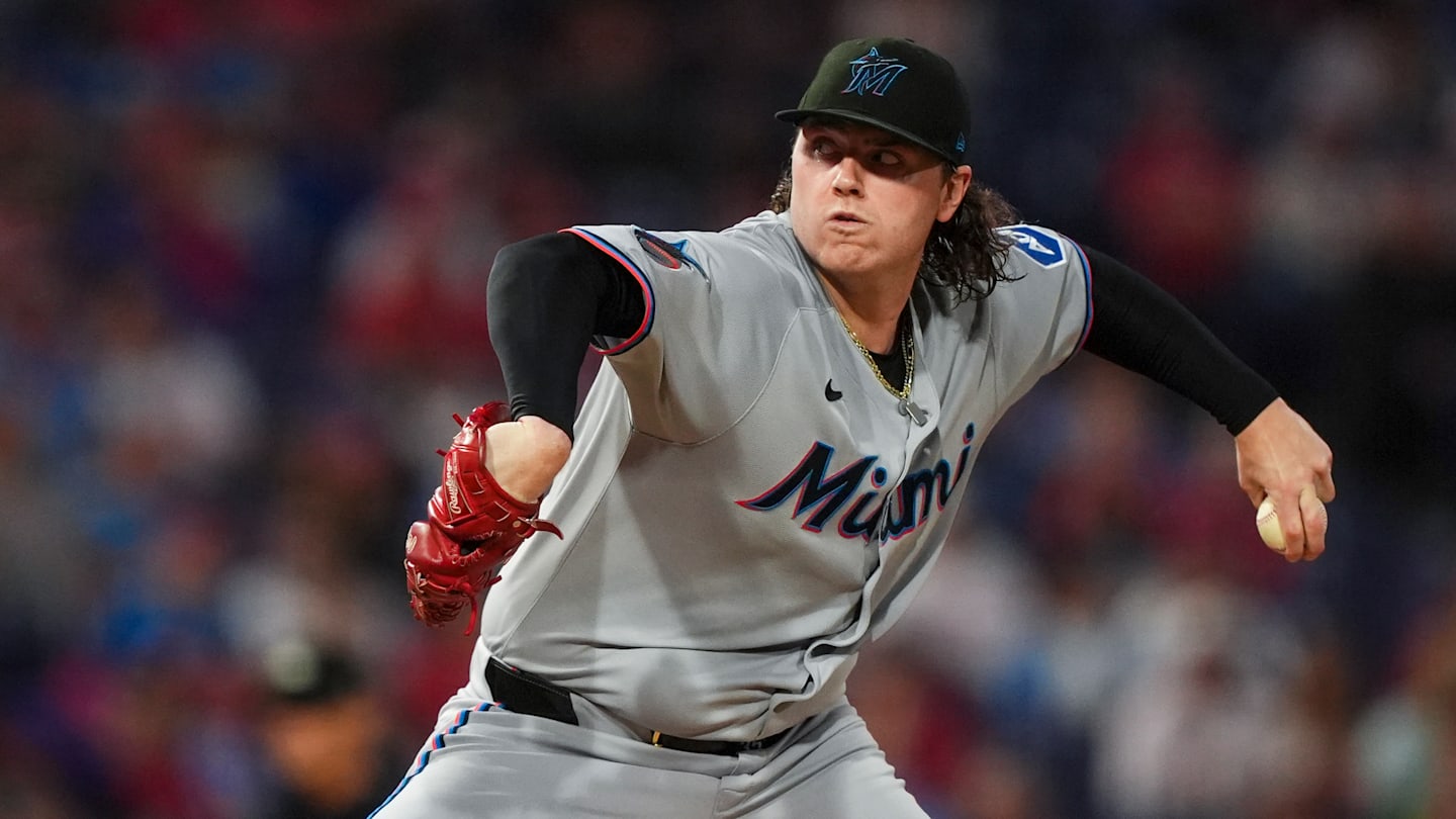 Miami Marlins v Philadelphia Phillies