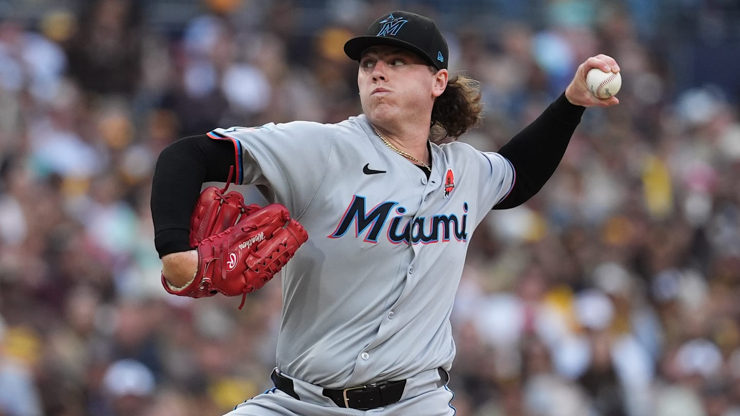 Miami Marlins v San Diego Padres