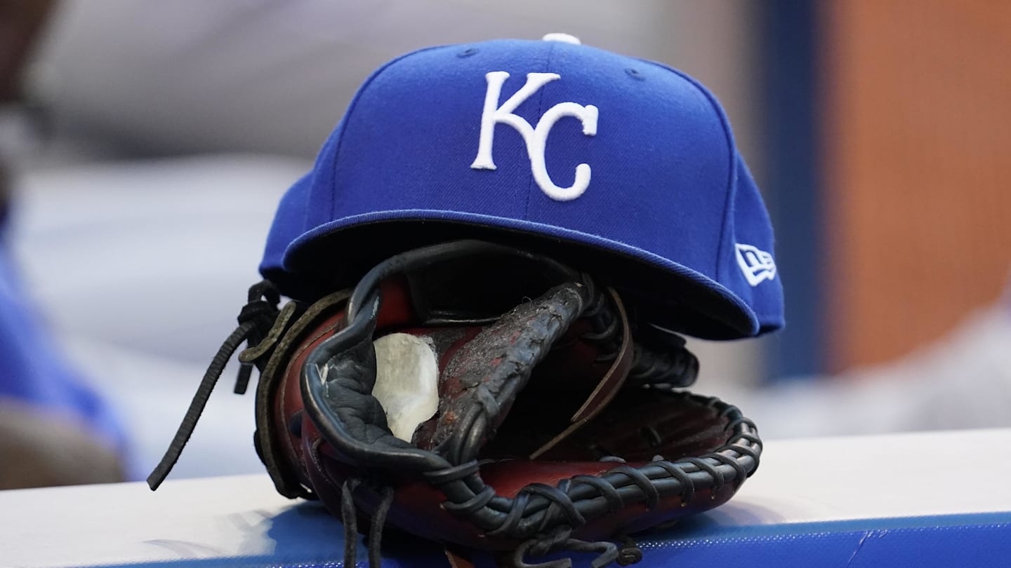 Cardinals’ Trade Options Narrow With Royals Slipping Away