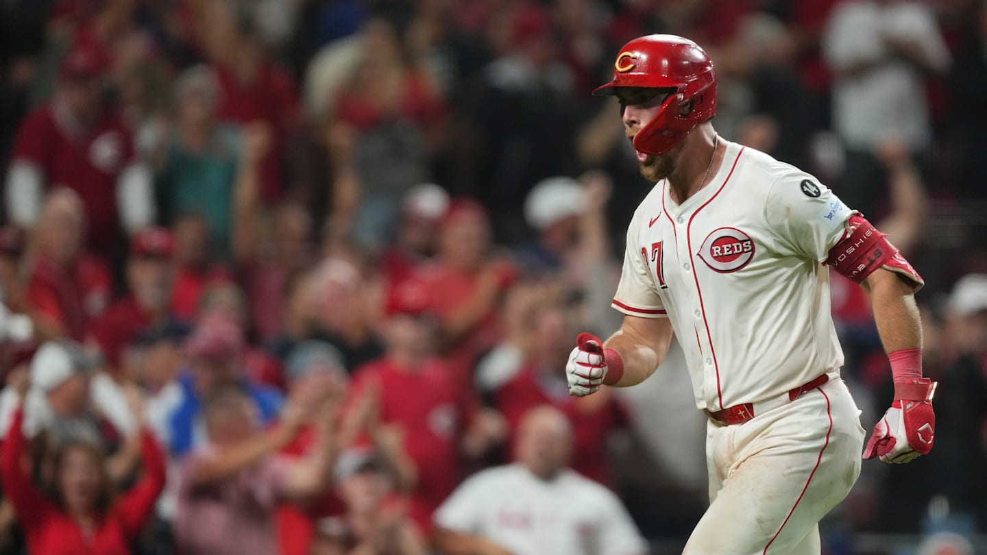 Pittsburgh Pirates v Cincinnati Reds