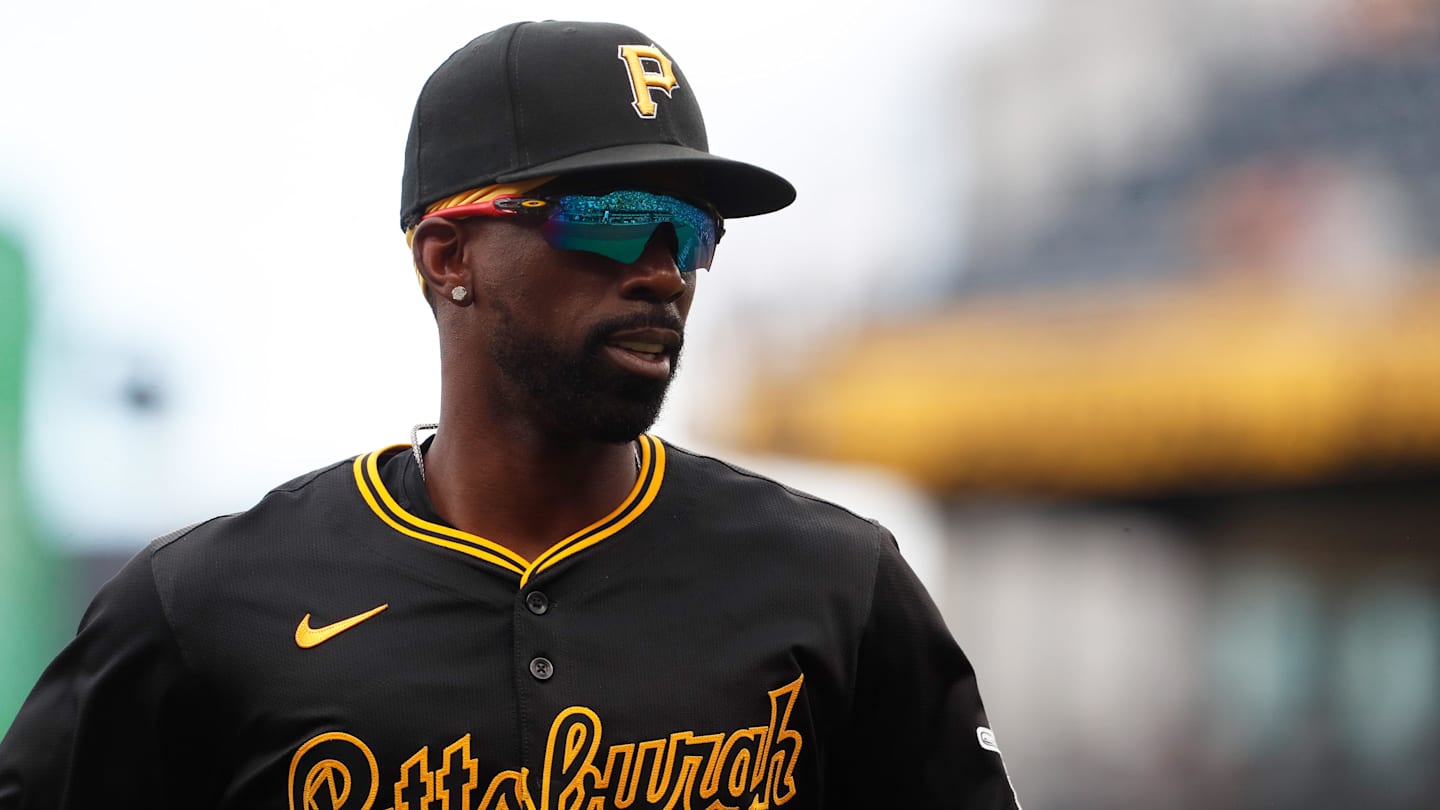 Pirates' Andrew McCutchen Addresses Lack of Outfield Opportunities
