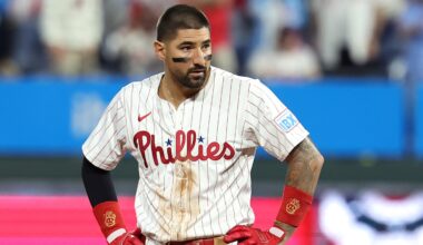 Division Series - Los Angeles Dodgers v Philadelphia Phillies - Game Two