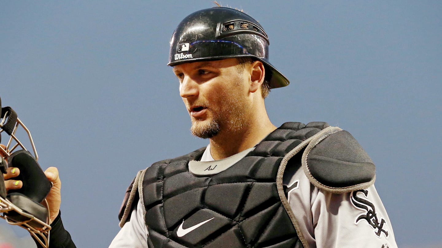 A.J. Pierzynski Reacts To White Sox Trading Luis Robert Jr.