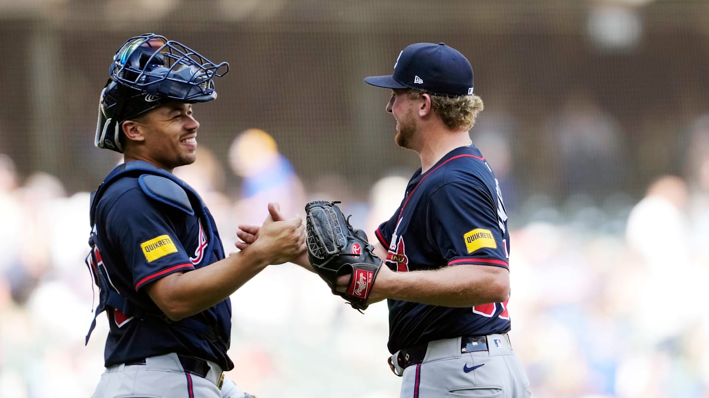 Atlanta Braves v Milwaukee Brewers