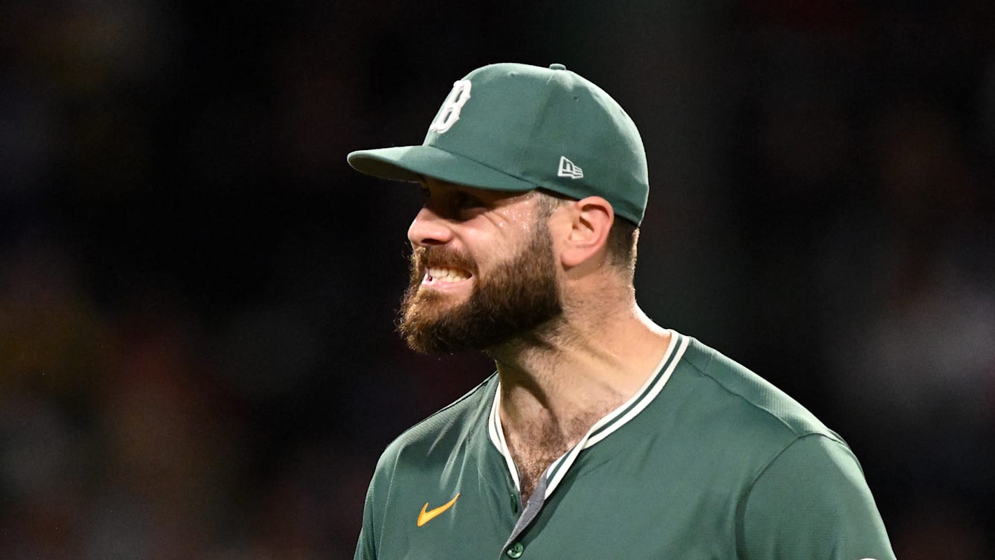 New York Yankees v Boston Red Sox