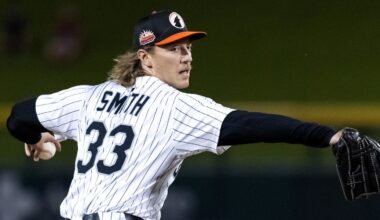 White Sox Invite Former Razorbacks Hagen Smith, Michael Turner to Camp