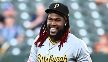 Pirates' Oneil Cruz Training With Former Gold Glove Award Winner