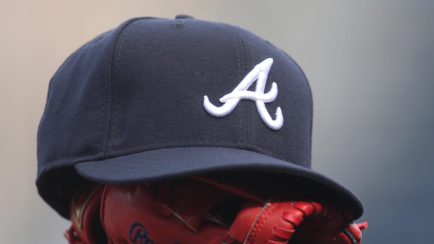 Fascinating Cubs-Braves Nico Hoerner Trade Proposal Lands Chicago Star Reliever
