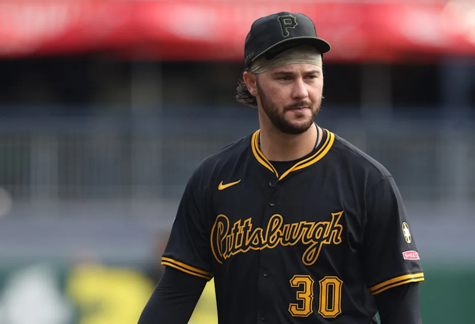 Pittsburgh Pirates pitcher Paul Skenes (30).© Charles LeClaire-Imagn Images