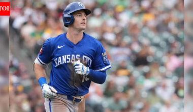 Mike Yastrzemski net worth: How much does Atlanta Braves’ right pitch worth, endorsement, brand deals and more | MLB News