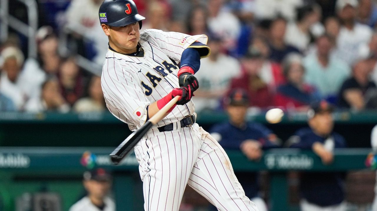 Infielder Kazuma Okamoto and Blue Jays finalize $60 million, 4-year contract