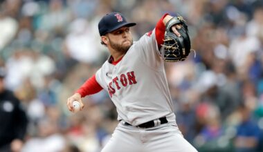 Right-hander Kutter Crawford and Red Sox agree to $2.75 million, 1-year deal, avoid arbitration