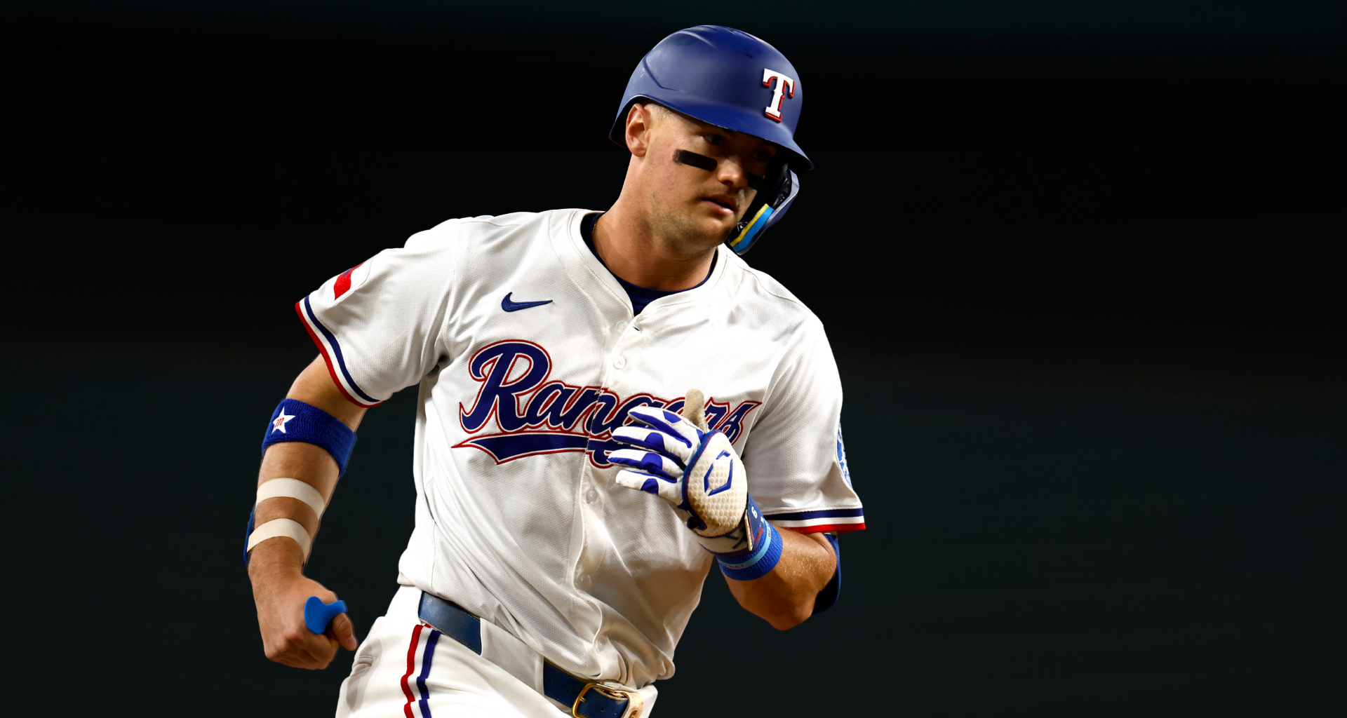 Texas Rangers explore a Bleacher Report trade proposal sending Josh Jung to the Pirates in exchange for pitcher Thomas Harrington, creating roster flexibility and pitching depth.