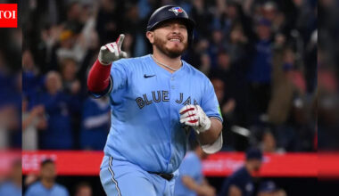 Alejandro Kirk’s net worth timeline (2016 to 2026): Inside the Toronto Blue Jays catcher’s rise, contracts, and career earnings | MLB News