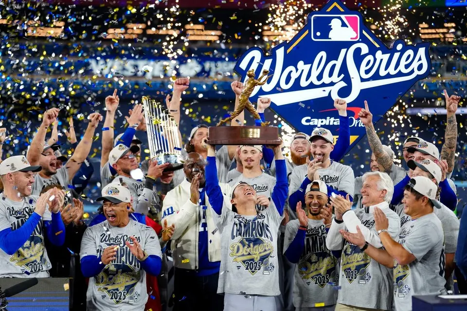 World Series - Los Angeles Dodgers v Toronto Blue Jays - Game 7