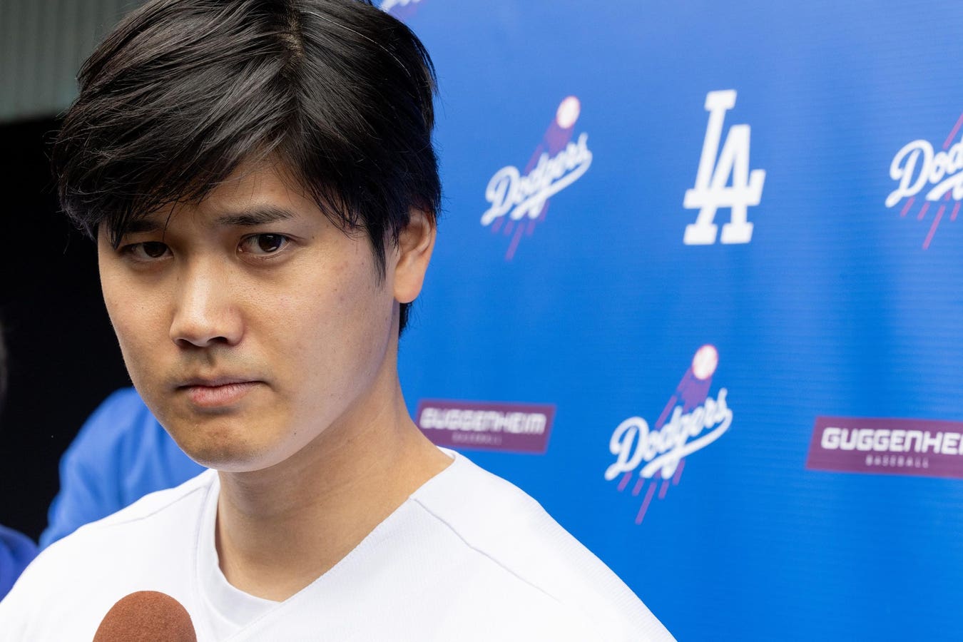Dodgers Legend Sends 2-Word Shohei Ohtani Message After Surprise Announcement