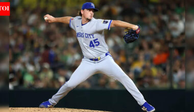 Arizona Diamondbacks sign veteran reliever Taylor Clarke after Kansas City Royals decline arbitration | MLB News