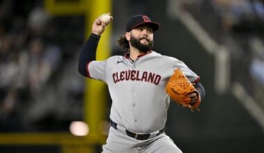 Reports: Rangers signing veteran RHP Jakob Junis to 1-year deal