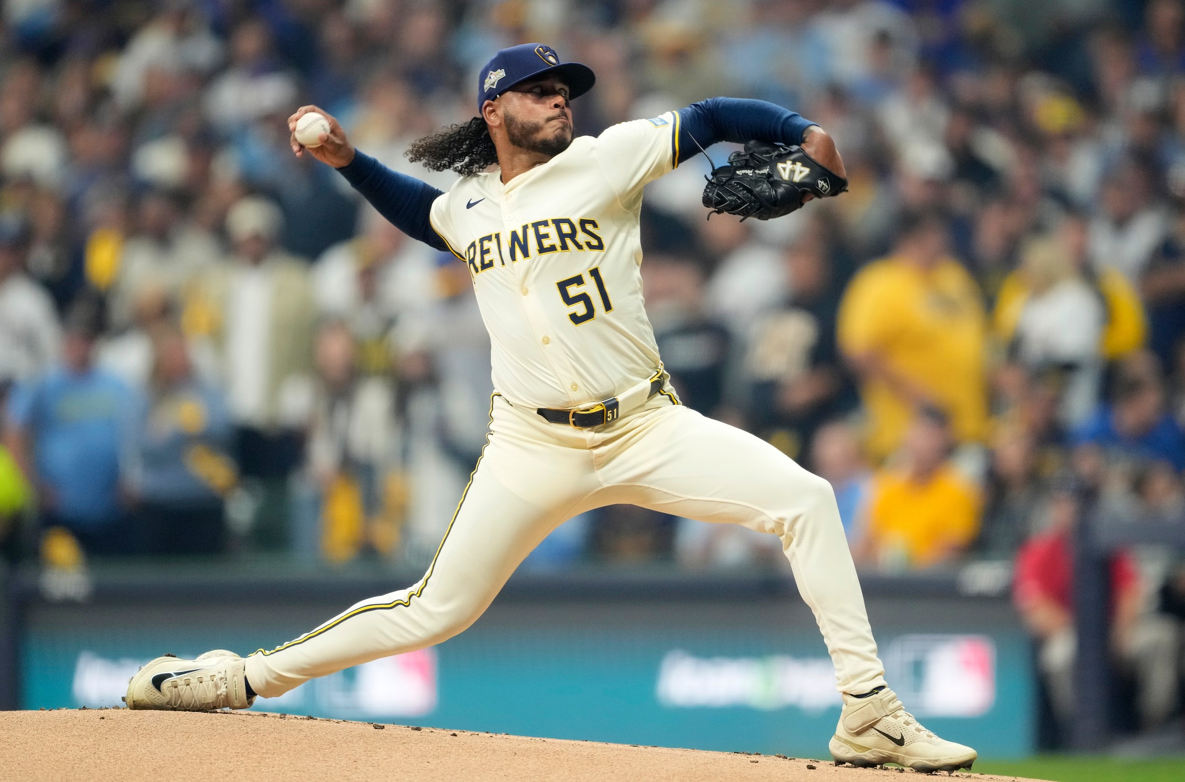 Mariners Moose Tracks, 1/22/26: Freddy Peralta, Cody Bellinger, and Yoán Moncada