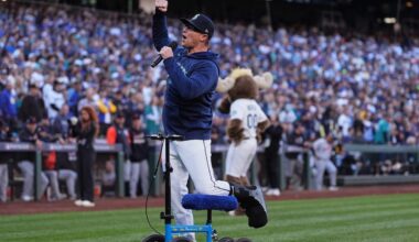 Cubs agree to minor league contracts with outfielder Chas McCormick and reliever Trent Thornton